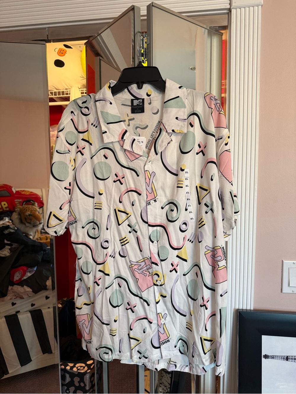 MTV shirt with tags